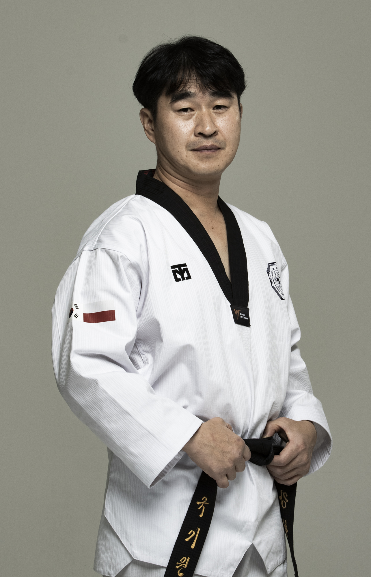 강철인 사범 사진