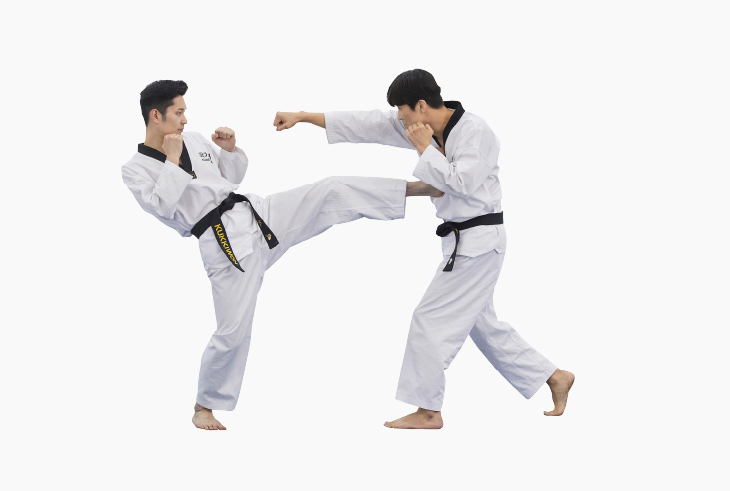 겨루기 차기 사진